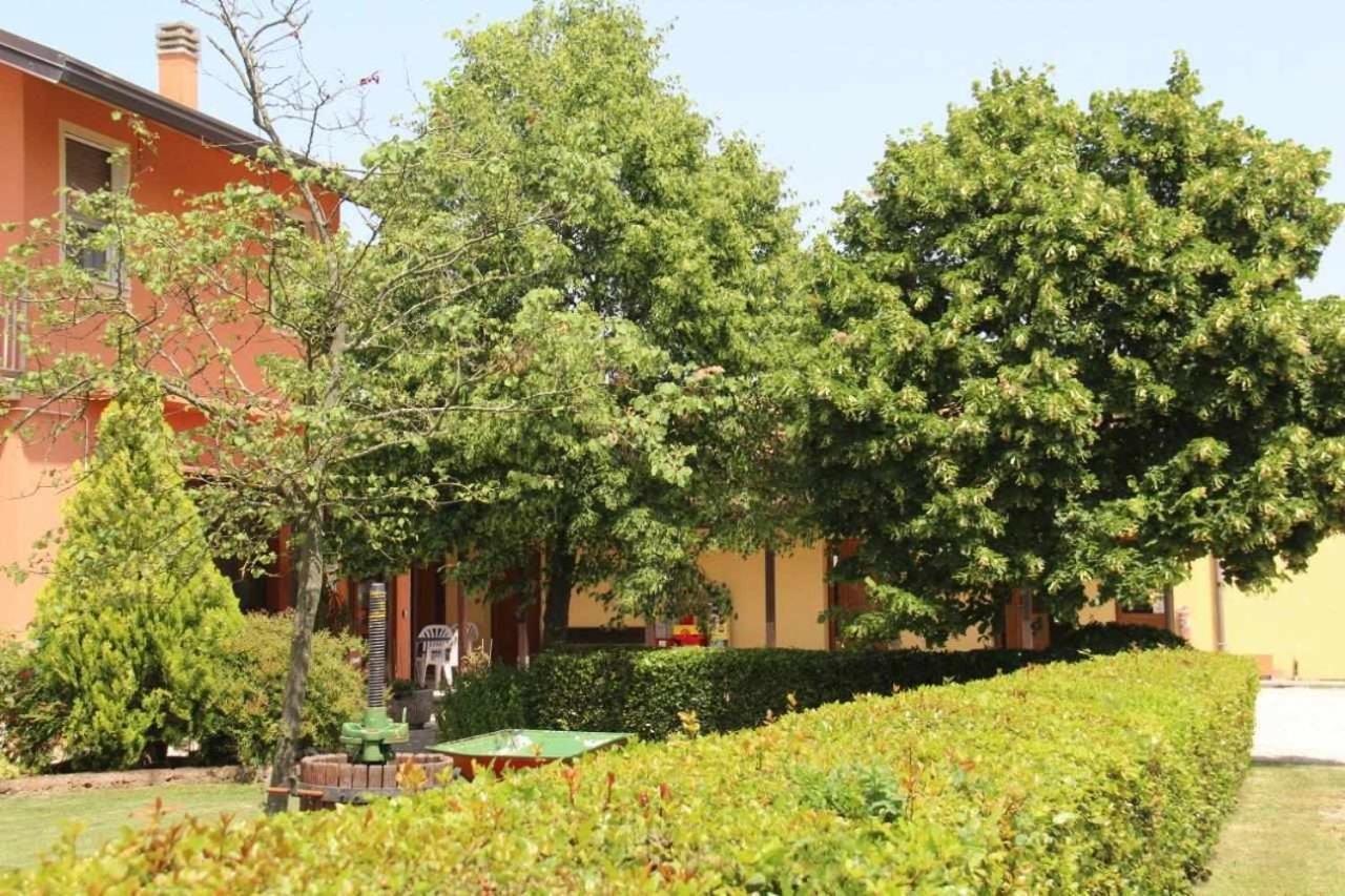 Agriturismo La Fraterna Tolle Luaran gambar